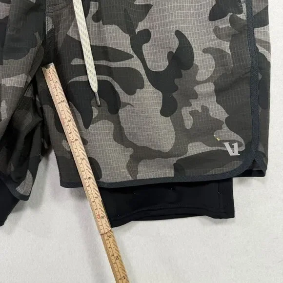 Vuori Stockton Shorts Men S Grey Black Compression Camouflage Workout Athletic